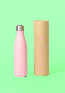 Keep your brew hot for twelve hours. Keep your water cool and fresh for twenty four hours. Trustworthy companion due to leak proof design. Beautiful pastel pink colour. Fancy something that will help to keep your hot chocolate warm or your fizzy pop cool? Then this versatile Chilly's bottle is a great choice for you! It adjusts to whatever you add to the bottle so if you add something hot, it will keep it hot and if you add something cold, it will keep it cold. It's a beautiful design and this particular colour is really pretty.