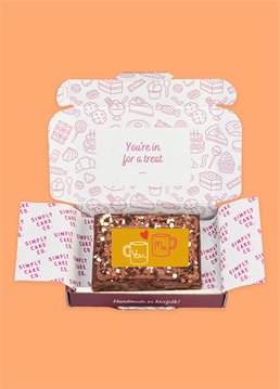 <p>Show your love this Valentine's day with this tasty treat brought to you by Simply Cake Co. This brownie is super gooey and 'sharing-size' (if you want to share), is topped with real Belgian chocolate and has a cool edible rice paper design!</p><p>Ingredients:</p><p>Caster sugar, Chocolate (Cocoa mass, Sugar, Cocoa butter, whole&nbsp;MILK&nbsp;powder, emulsifier&nbsp;SOY&nbsp;Lecithin, Natural Vanilla flavouring), White Chocolate (Sugar, Cocoa butter, whole&nbsp;MILK&nbsp;powder, emulsifier&nbsp;SOY&nbsp;Lecithin, Natural Vanilla flavouring), Butter (MILK,&nbsp;salt), free-range&nbsp;EGG, gluten-free flour blend (pea, rice, potato, tapioca, maize, buckwheat), cocoa powder, mixed chocolate sprinkles (sugar, whole&nbsp;MILK&nbsp;powder, cocoa butter, cocoa mass, skimmed&nbsp;MILK&nbsp;powder, emulsifier&nbsp;SOYA&nbsp;lecithin, flavour, vanillin), xanthan gum, wafer paper (Potato Starch, Water, Olive Oil, maltodextrin),edible ink(water, humectant (E422), propylene glycol (E490), preservative (E202), food colours (E122-carmoisine, E133, E102-tartrazine), E124-ponceau, acidity regulator(E330))</p><p>For allergens please see above.&nbsp;Made in a bakery that handles&nbsp;MILK, EGGS, SOYA,&nbsp;NUTS &amp;&nbsp;PEANUTS&nbsp;therefore may contain traces.&nbsp;</p><p>Suitable for vegetarians.</p>