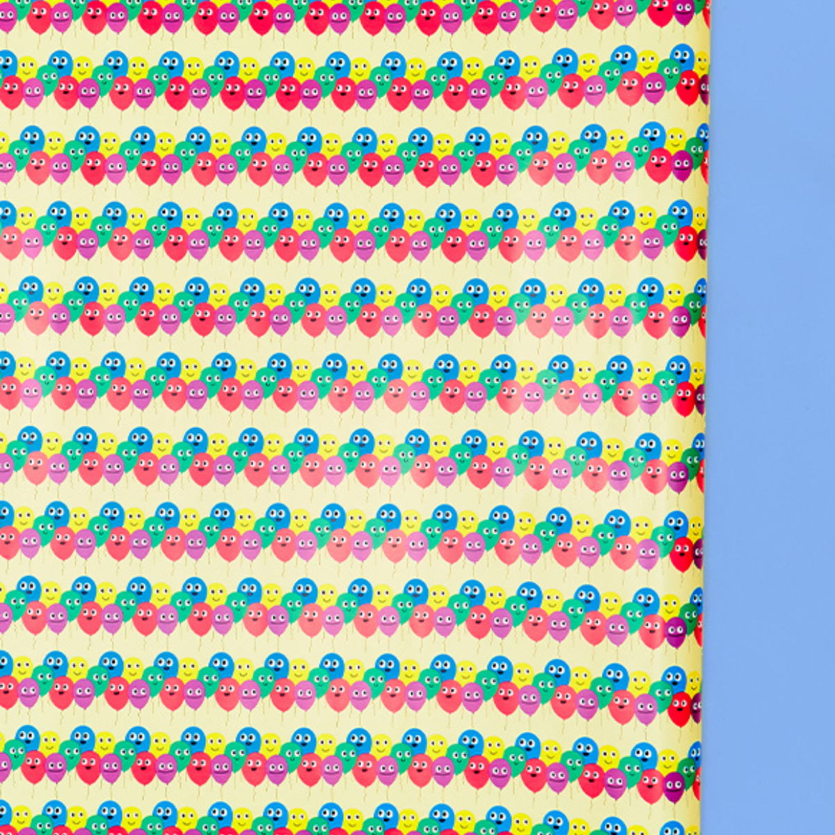 Smiley Balloons Roll Wrap